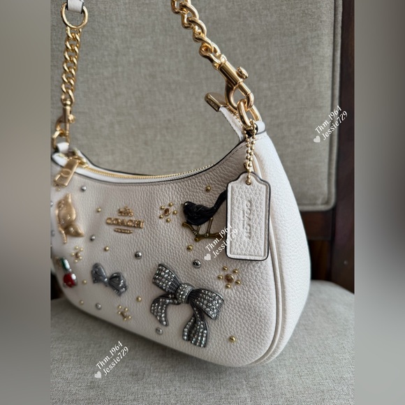 Coach White Shoulder Bag with Gold and Gray Accents - Picture 5 of 8